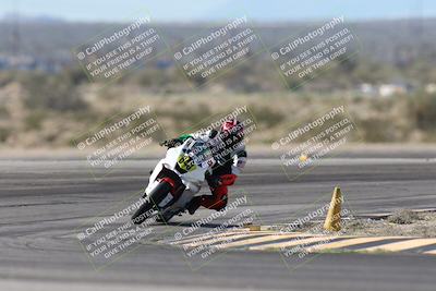 media/Jan-15-2026-Racers Edge (Thu) [[dfebeb70ab]]/3-B Group/Session 2 (Turn 11)/